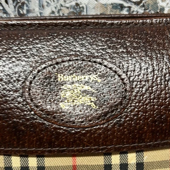 Burberry Zip Pouch - Picture 2 of 14